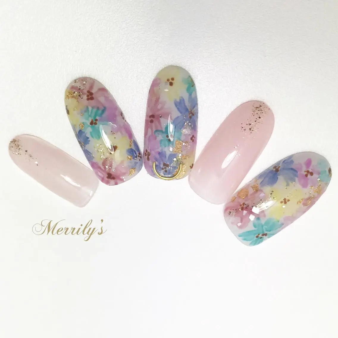ネイル Merrily's Hagi Minaのネイルデザイン