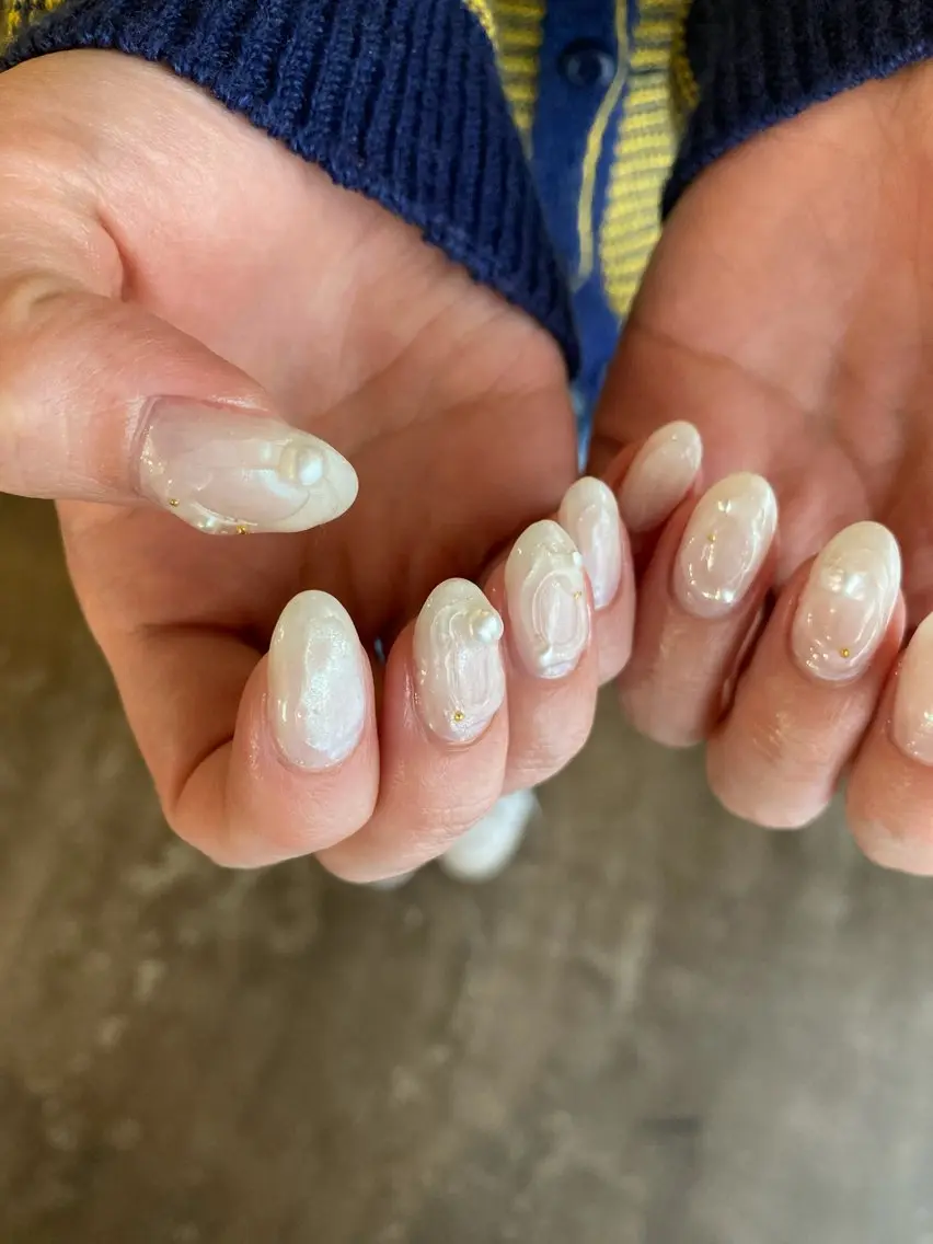ネイル ミラーネイル ぷっくりネイル ハンドネイル DEEP nail salonのネイルデザイン