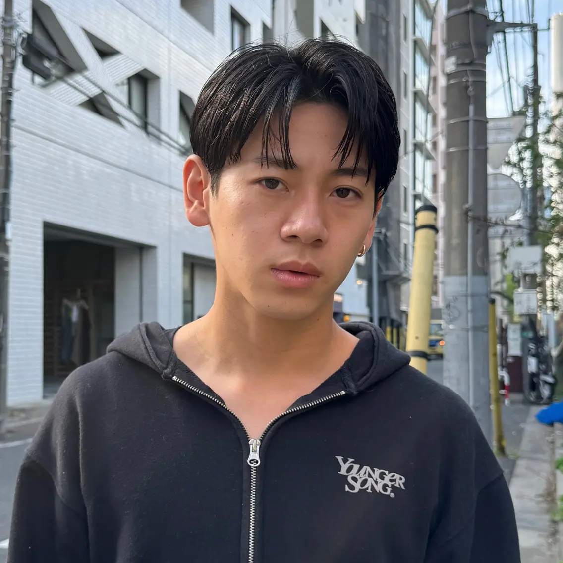 ショート パーマ メンズ センターパート メンズ韓国風 顔周りカット 韓国風ヘア ショートヘア カット パーマ トリートメント ヘアセット お悩み×垢抜け特化 KAYA/渋谷のヘアスタイル