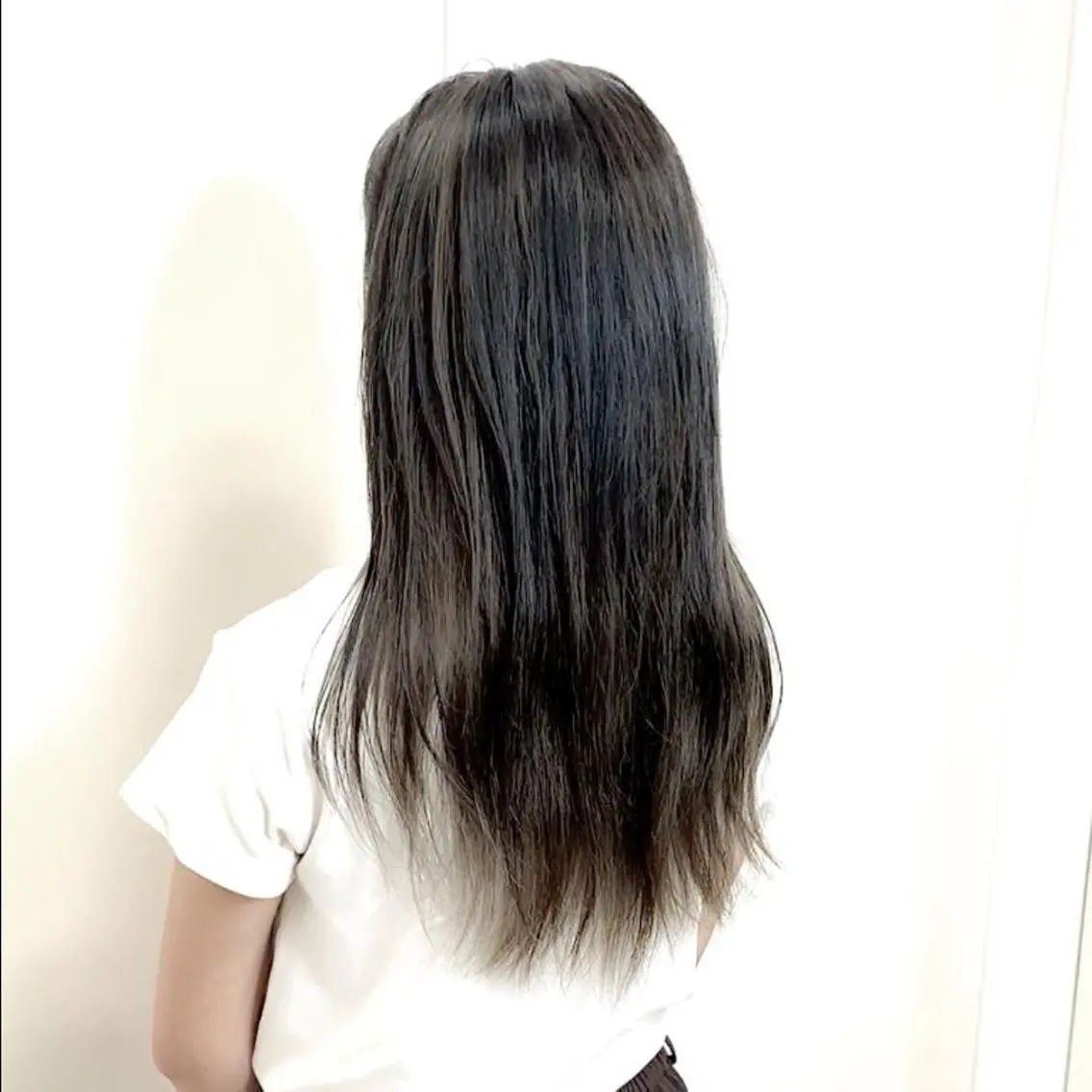 ミディアム 美容歴15年 岩田芳郎のヘアスタイル