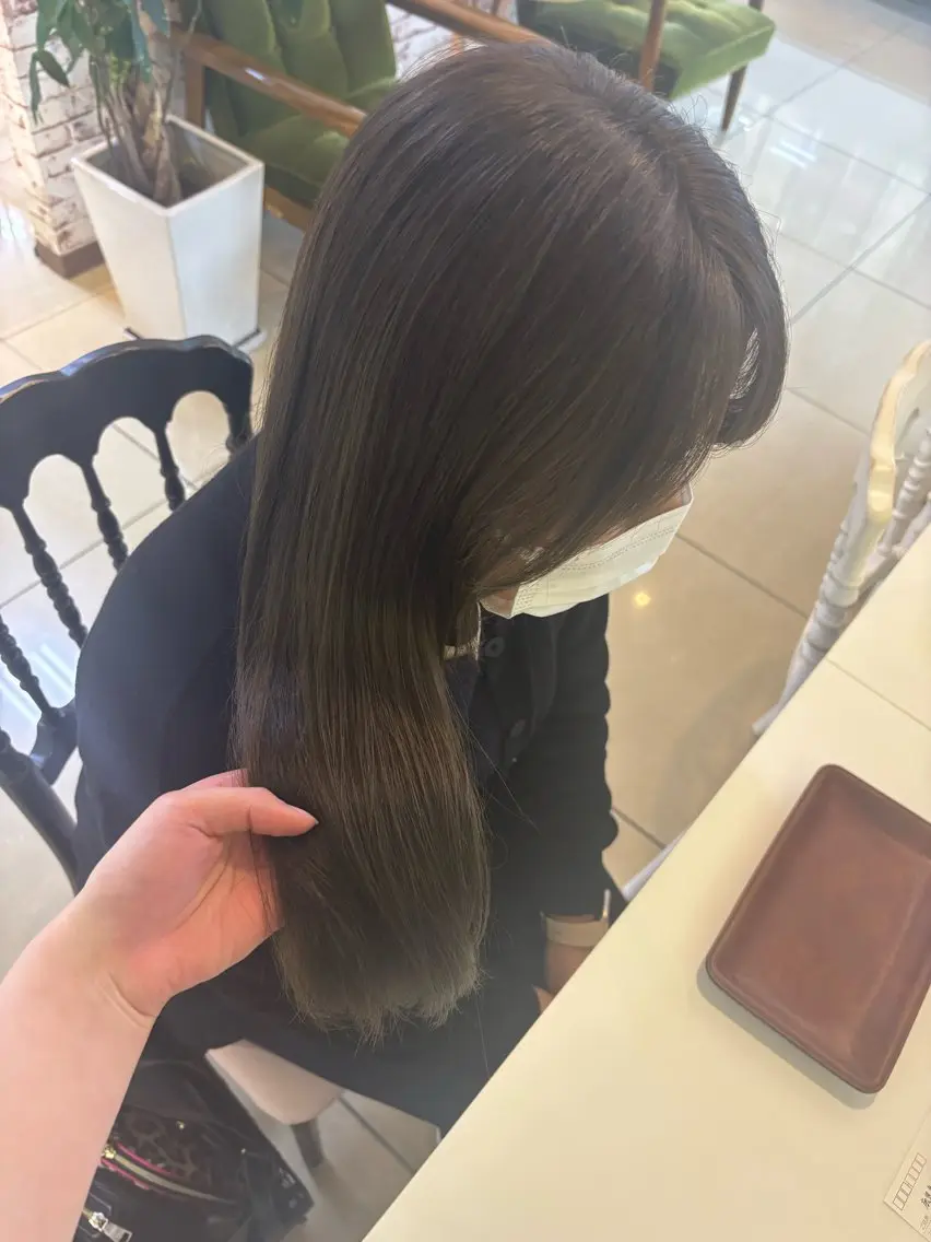 ロング ヘアカラー トリートメント eMu透明感カラー ちゅる髪yuki✩のヘアスタイル
