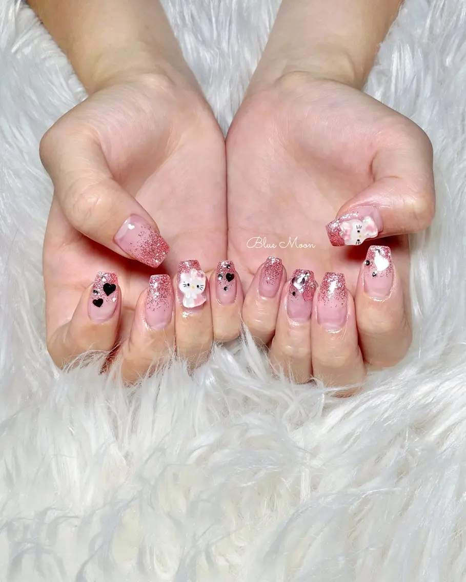 ネイル ハンドネイル フットネイル ハンドケア nail salon Blue Moonのネイルデザイン
