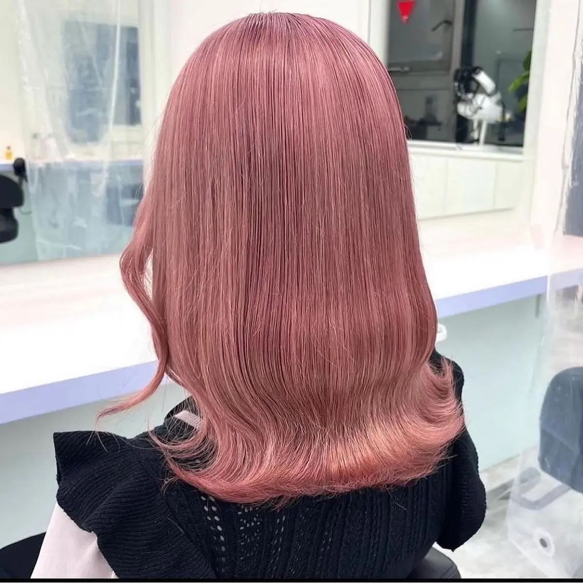 【🎀ピンクのハイトーンにしたい方おすすめ✨🎀】トリプルカラー14300円🌈＋✨髪質改善トリートメント5500円の写真