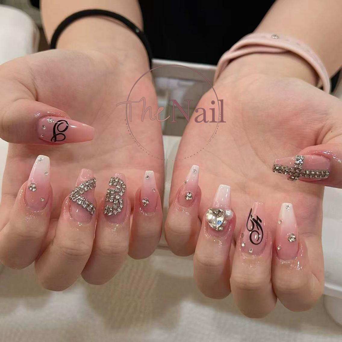 ネイル チークネイル 長さ出し フラッシュネイル フレンチネイル ガラスフレンチ ハンドネイル ハンドケア The Nail 大久保店のネイルデザイン