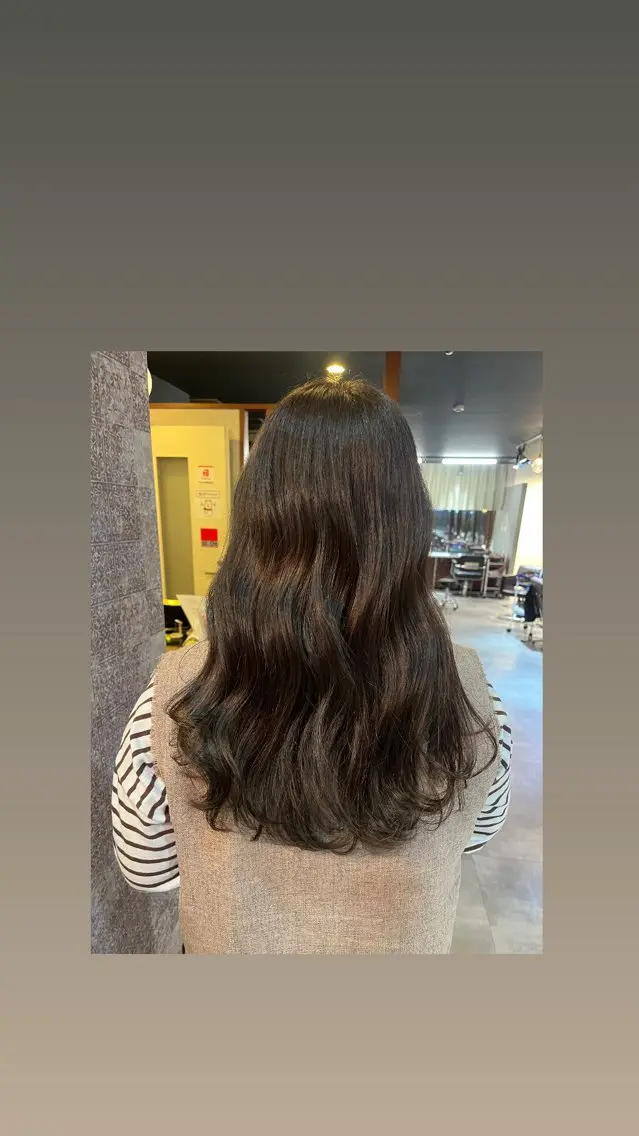 ロング ハイライト Makino🌷 牧野有花のヘアスタイル