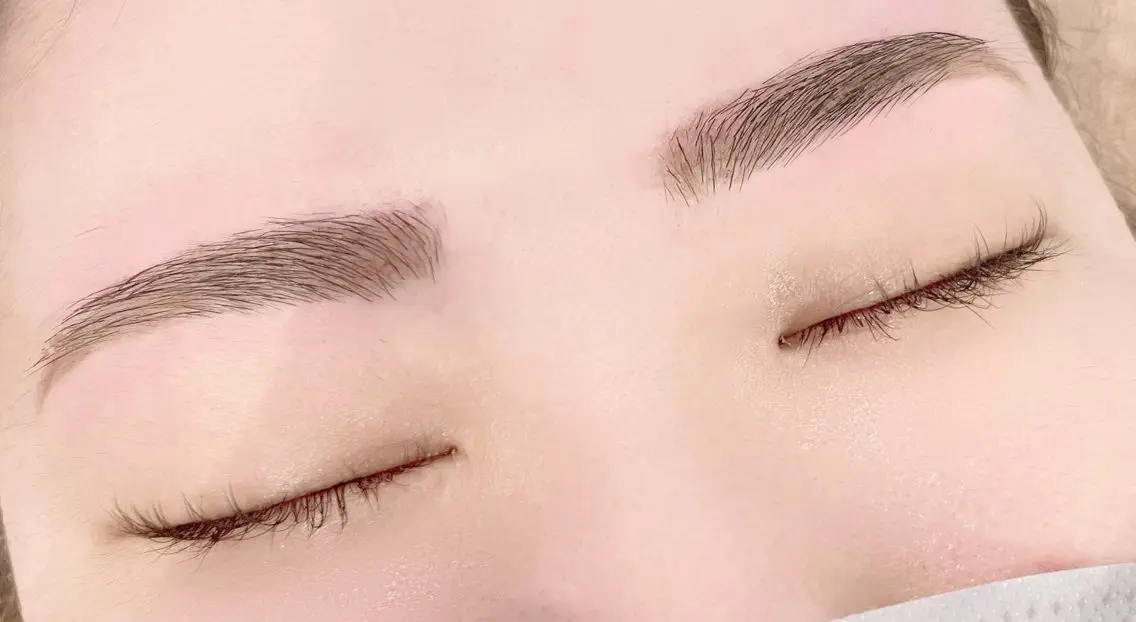 【女性用】✨美眉ワックス脱毛✨黄金比測定付きの写真