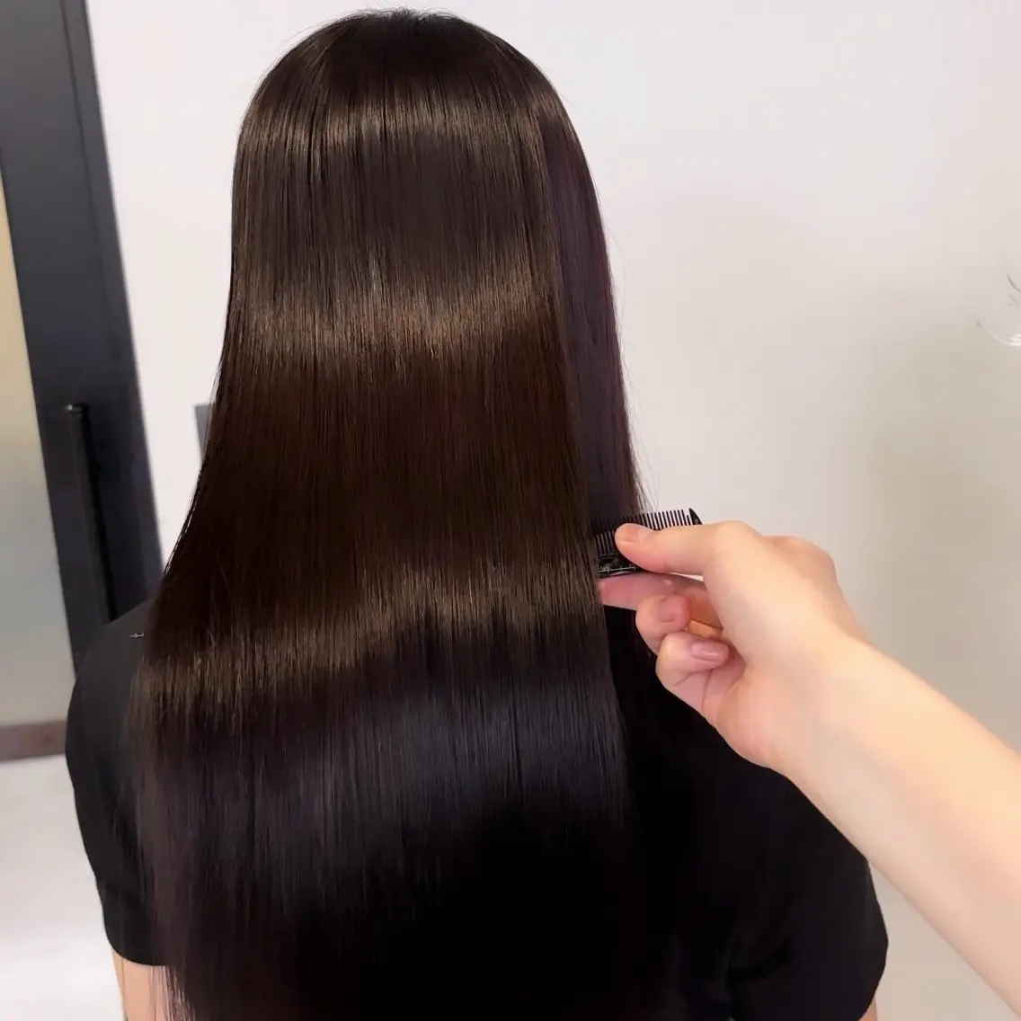 ロング 縮毛矯正 Ren. 🦋デザインカラーのヘアスタイル