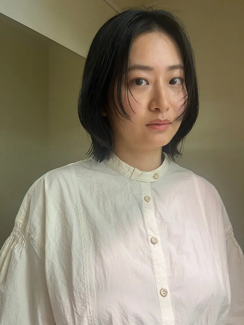 ミディアム JUURI- Shionのヘアスタイル
