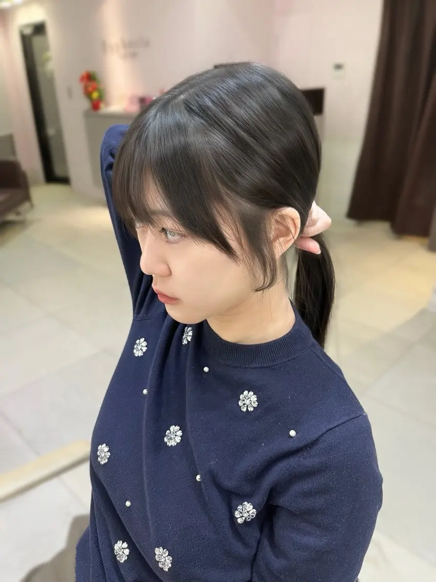 ミディアム 顔周りカット 上品モテガーリー Rena🎀のヘアスタイル