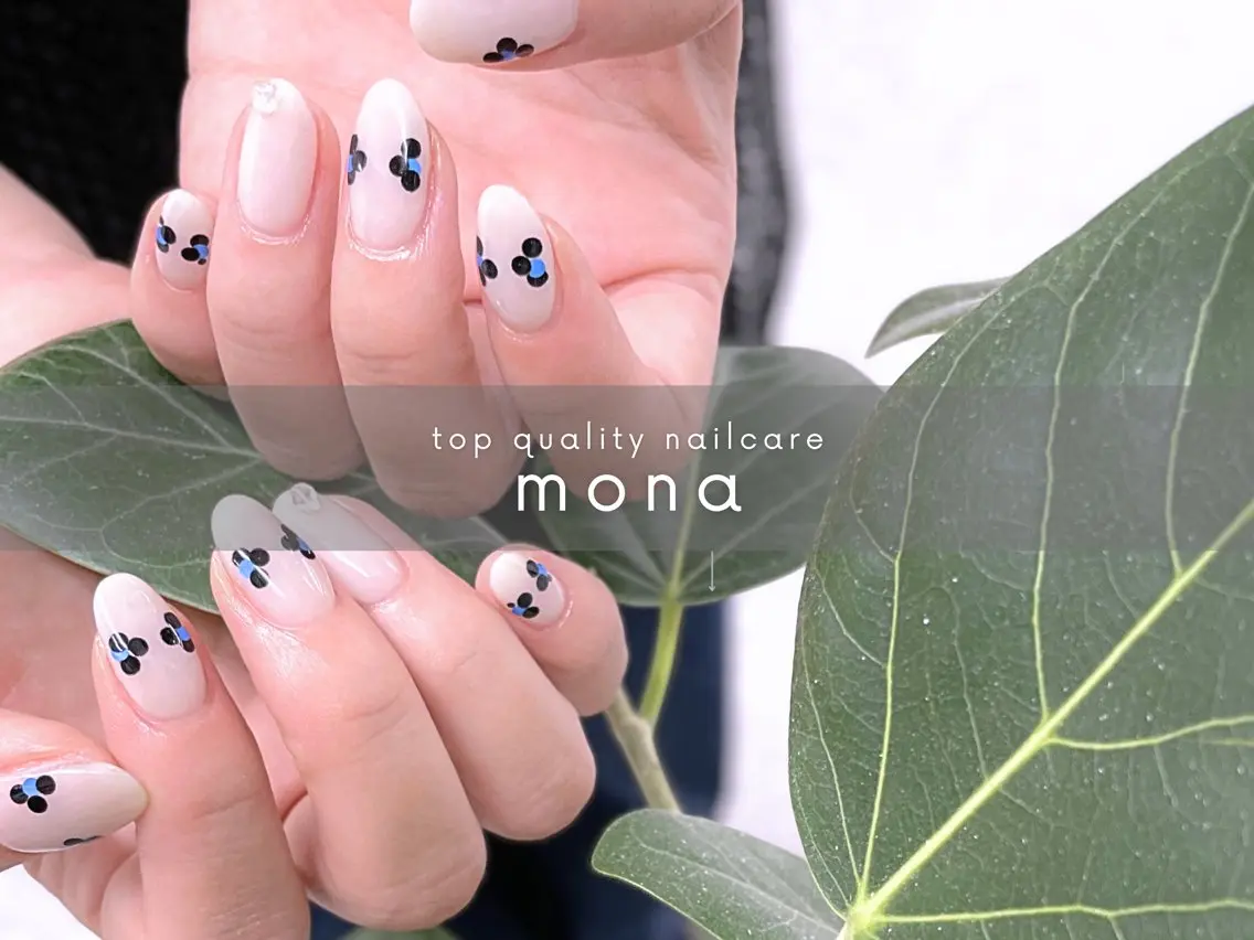 ネイル mona yurinのネイルデザイン