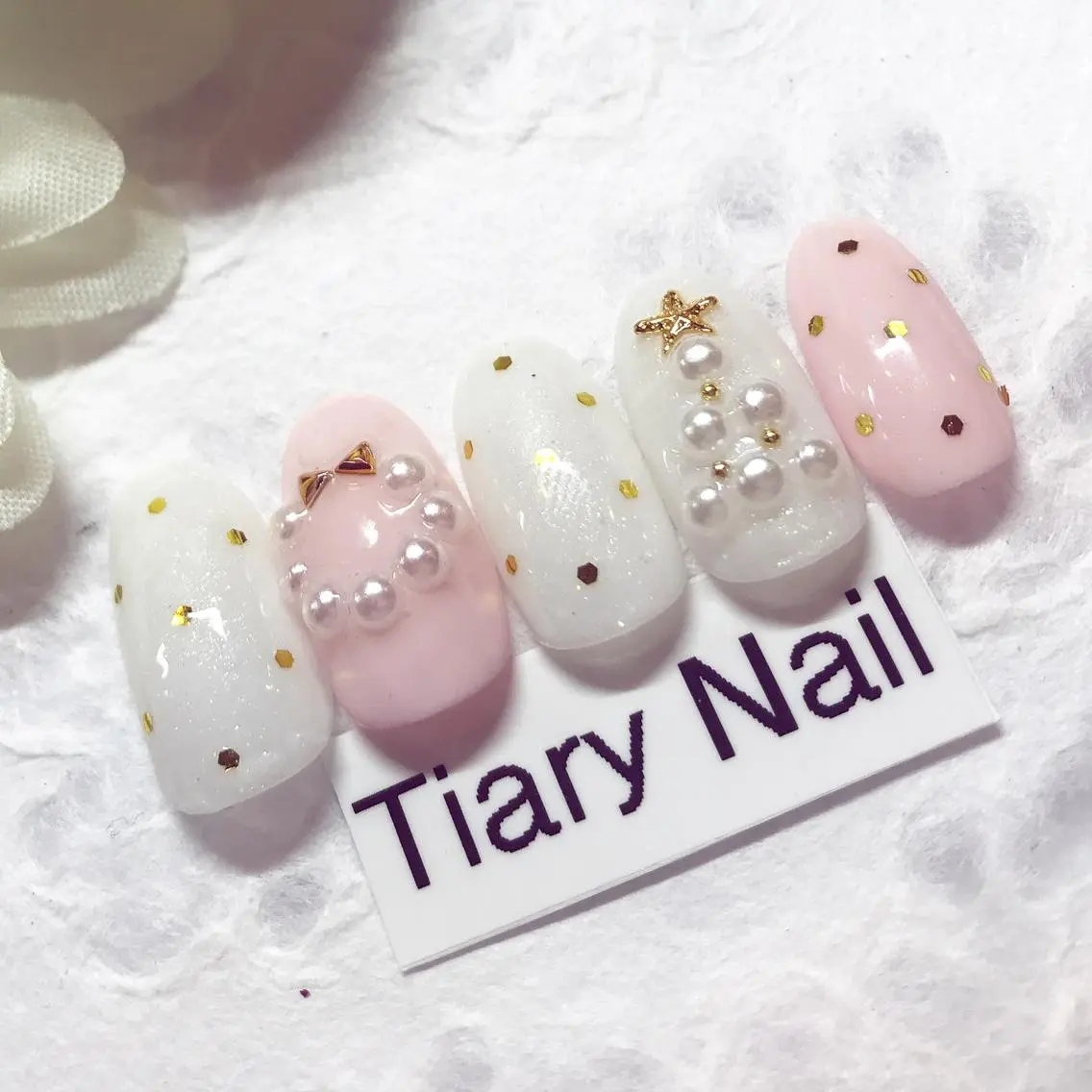 ネイル ハンドネイル 💗🪽Tiary Nail🪽💗のネイルデザイン