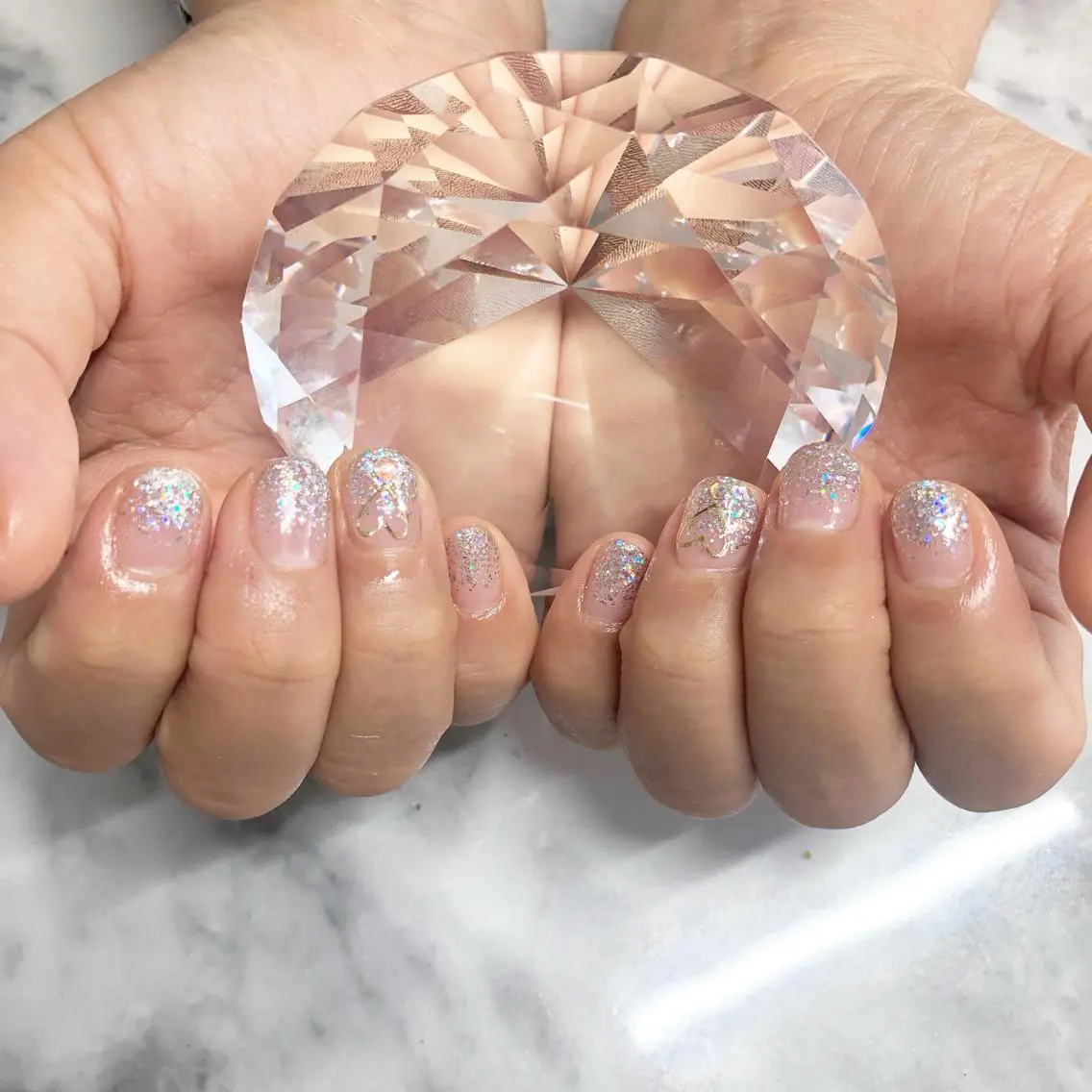 ネイル I pinknail 韓国風·持ち込み専門のネイルデザイン