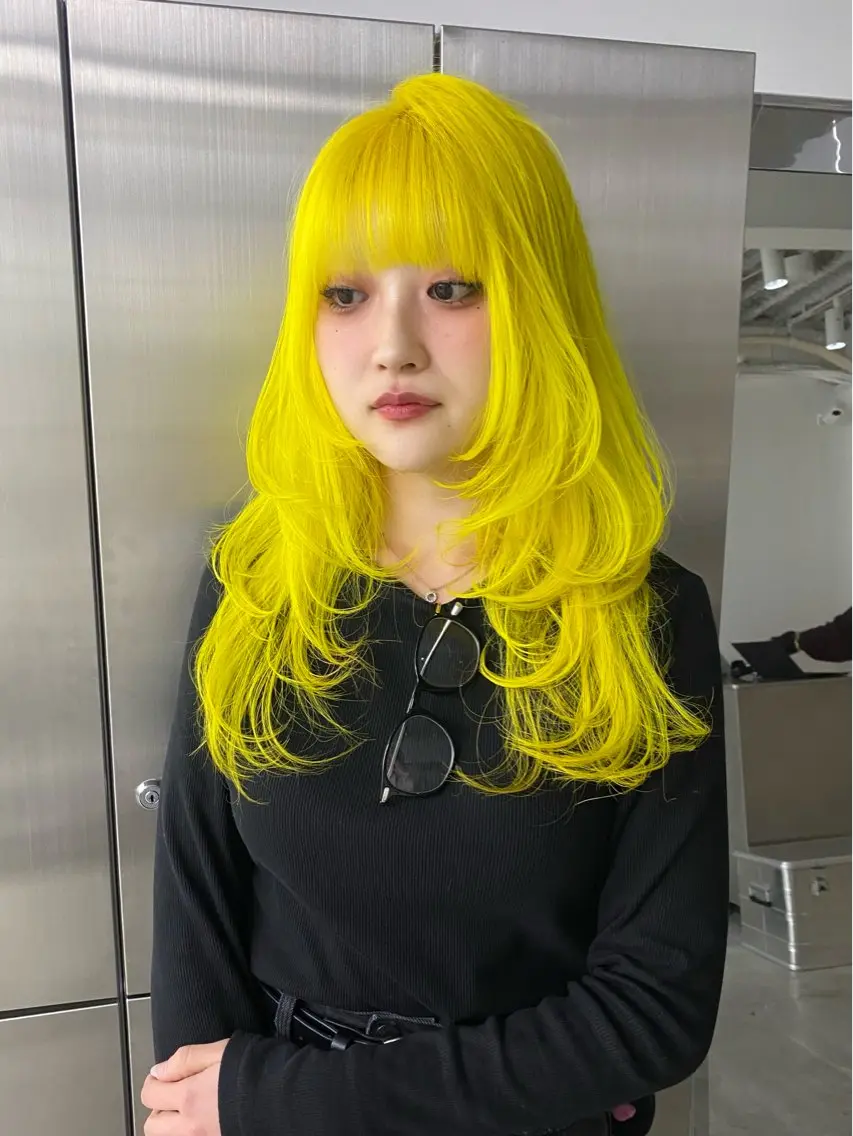 💫THEハイトーン💫【2ケアブリーチ＋カラー＋似合わせカット＋トリートメント】の写真
