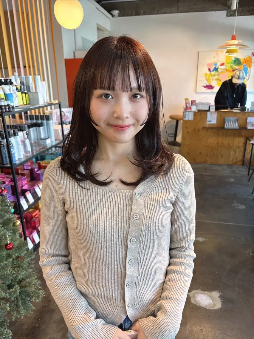 ミディアム レイヤーカット カット ヘアカラー shiho/レイヤー /透明感カラーのヘアスタイル
