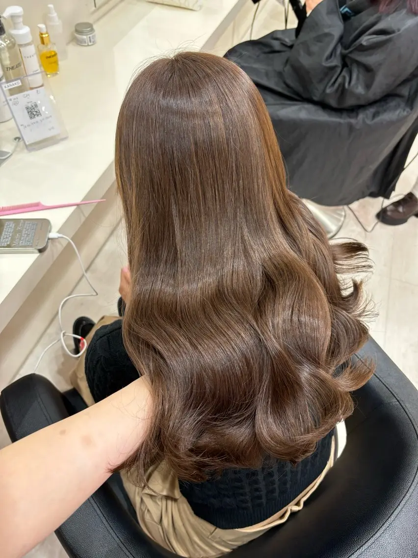 ロング カラー ベージュカラー ブリーチ ヘアカラー トリートメント ヘアセット 大人上品ベージュ 🎀HARUNAのヘアスタイル