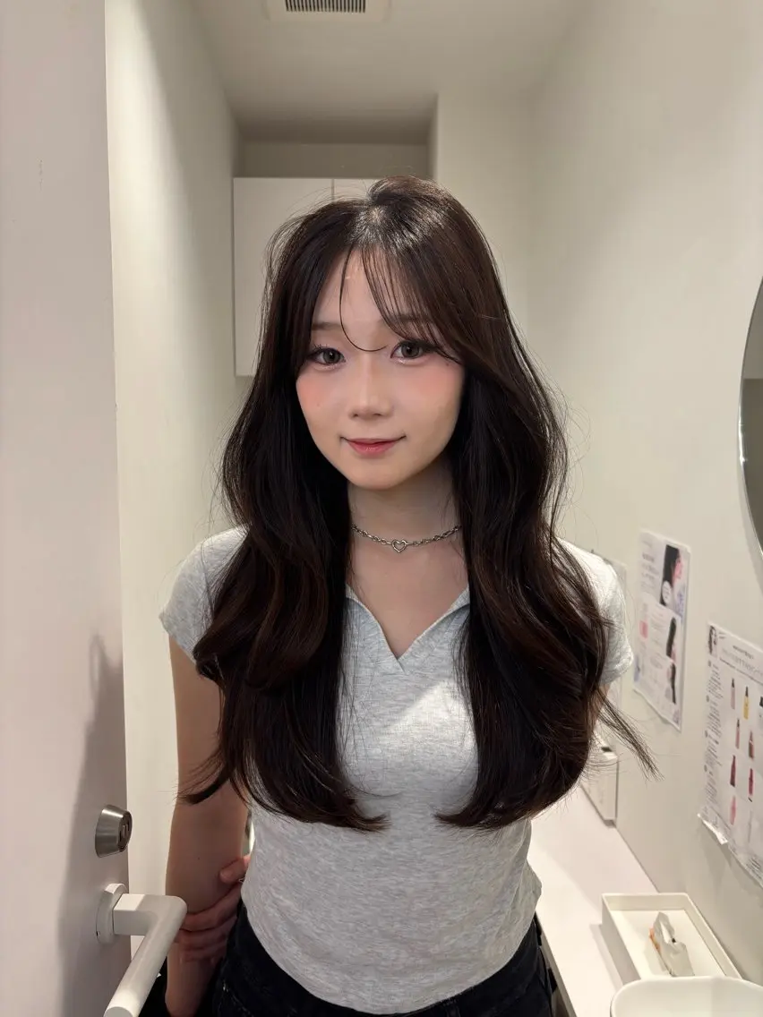ロング 🦋🫧透け感カラー 🫧🦋ゆめとのヘアスタイル