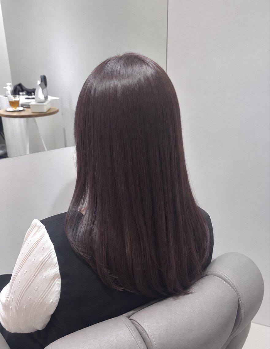 ロング カラー カット ヘアカラー 白土 さくらのヘアスタイル