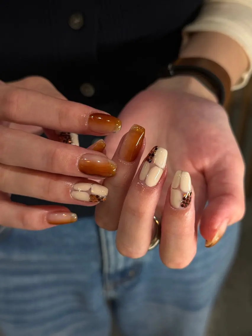 ネイル フットネイル née AIRIのネイルデザイン