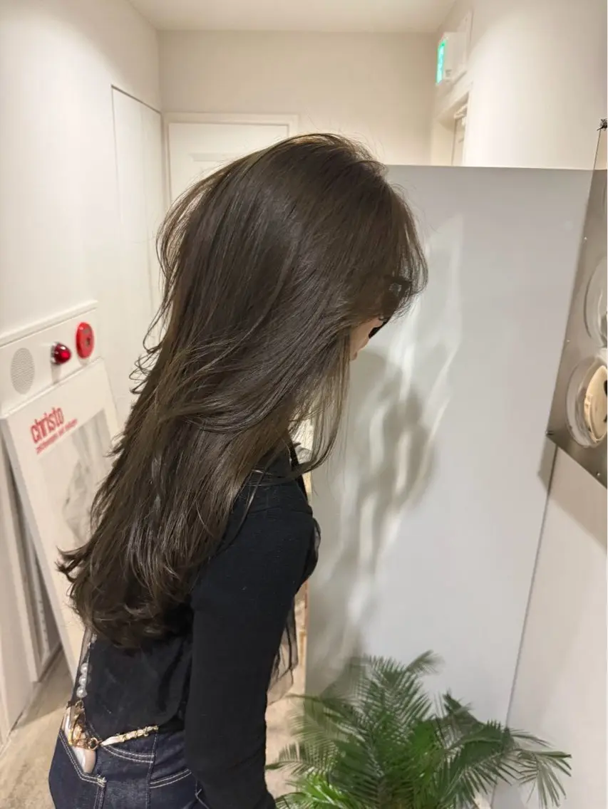 ロング カット 縮毛矯正 トリートメント 琉花/髪質改善 /レイヤーカットのヘアスタイル