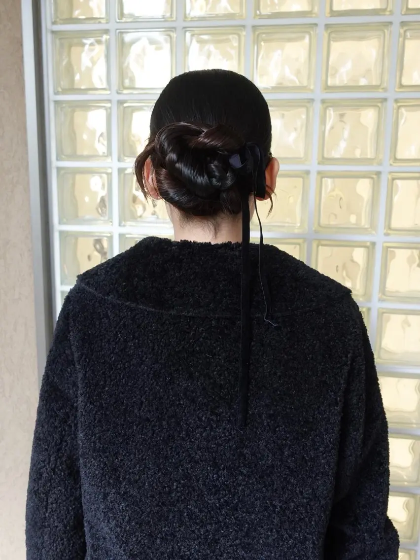 ロング ヘアアレンジ ヘアセット mina 🌷のヘアスタイル