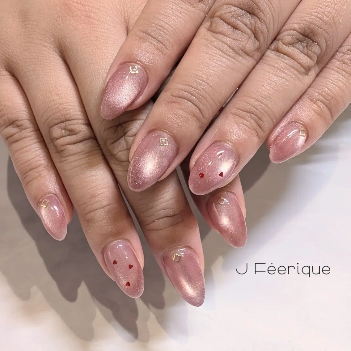 ネイル ハンドネイル ハンドケア Eri　歴8年　/ 南森町ネイル💅のネイルデザイン