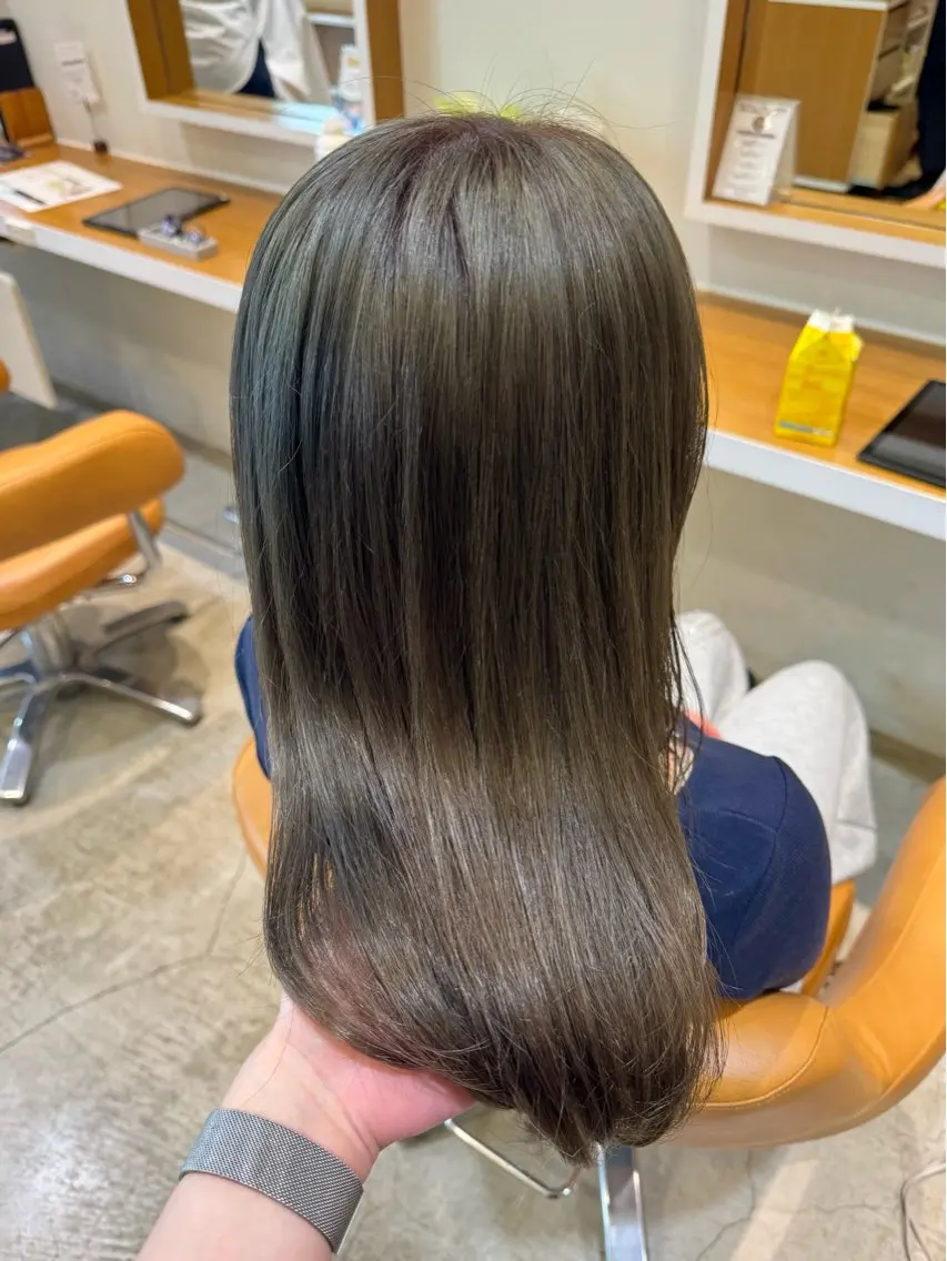ロング カラー カット ヘアカラー トリートメント 波津久 鈴愛のヘアスタイル