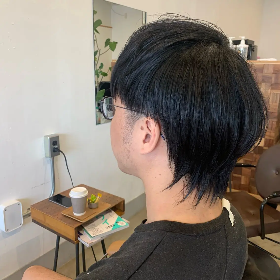 メンズ コウノス マサコのヘアスタイル