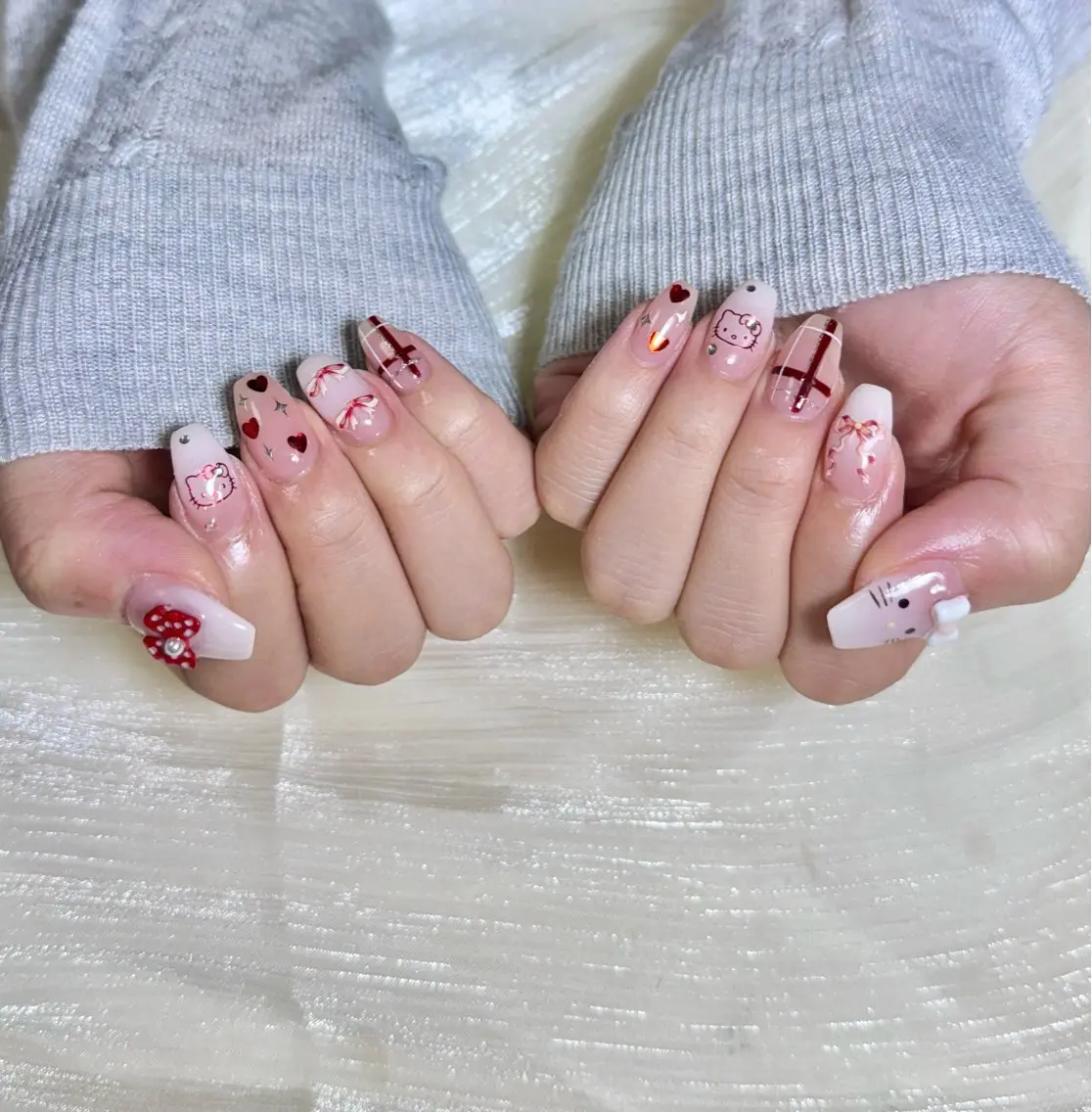 ネイル ハンドネイル 🎀 NaNa_nailのネイルデザイン