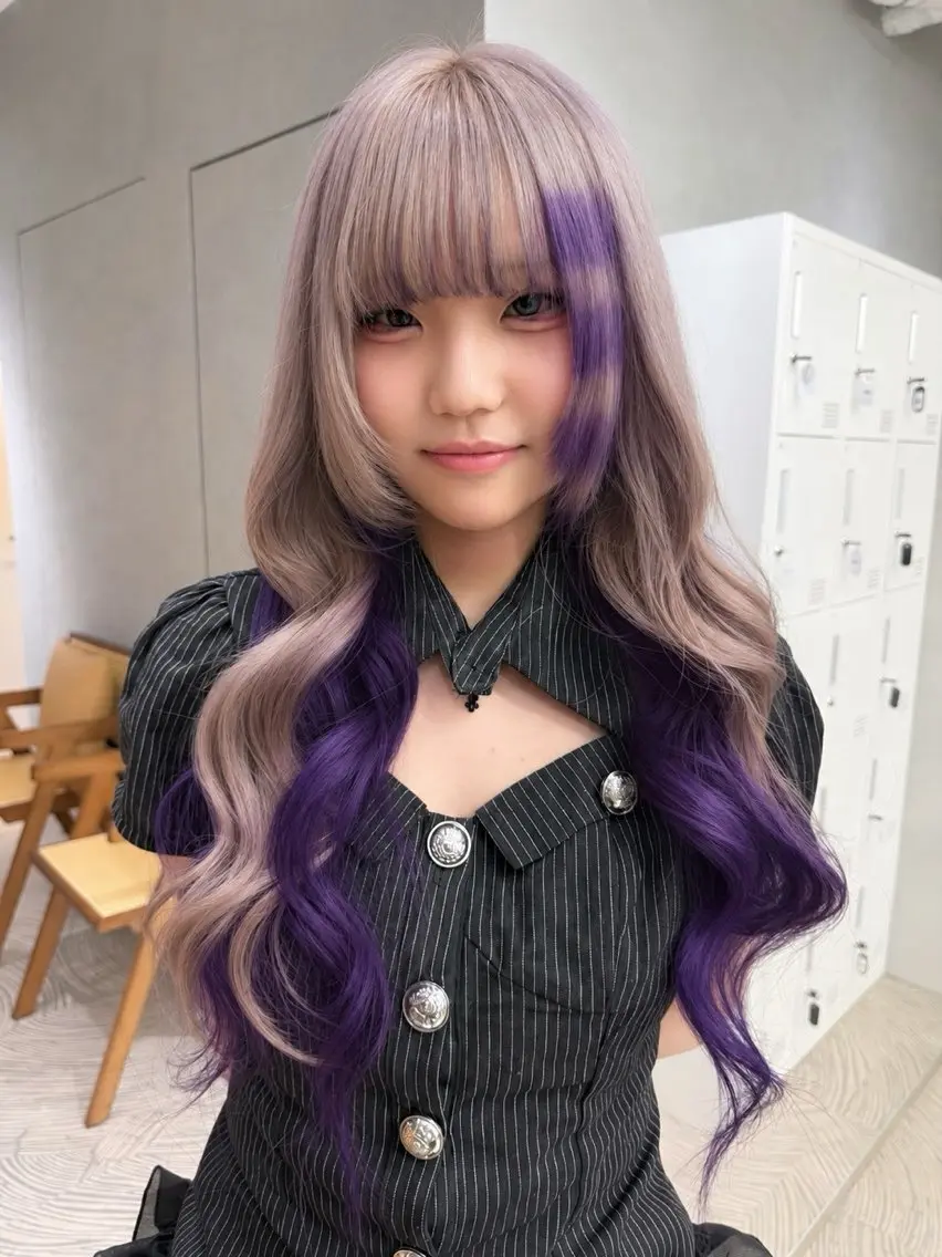 ロング カラー ブリーチ デザインカラー ハイトーンカラー カット ヘアカラー トリートメント 💘心斎橋ダブルカラ ー💘minamiのヘアスタイル