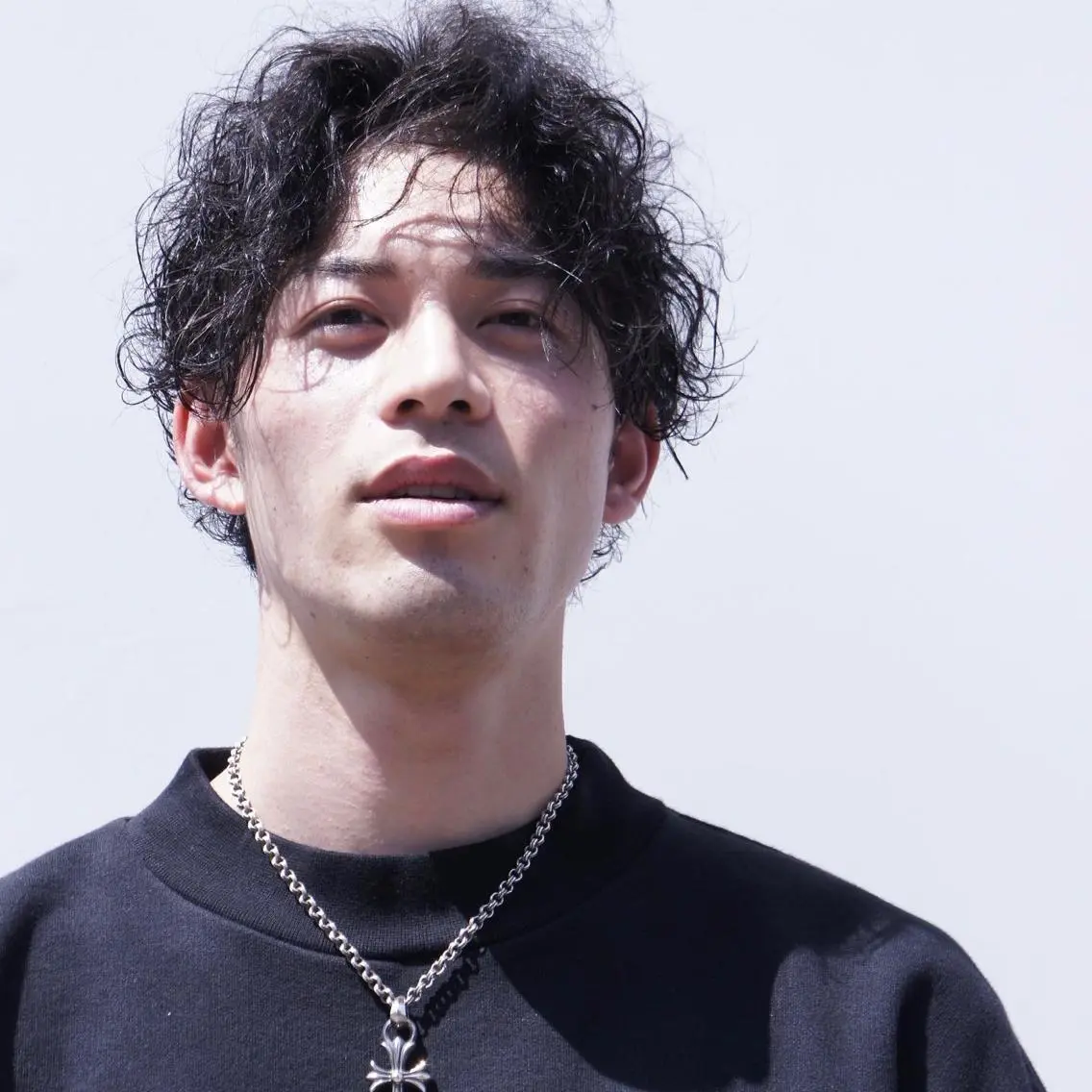 ミディアム パーマ メンズ メンズヘア専門 ウタカユウキのヘアスタイル