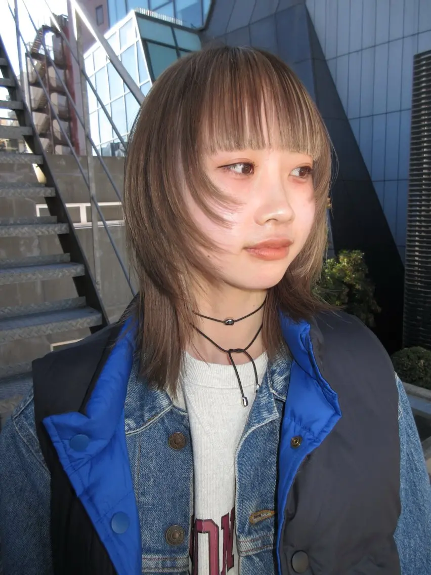ミディアム ミディアムレイヤー オレンジブラウン レイヤーカット ウルフカット ウルフレイヤー カット ヘアカラー レイヤーカット\ウル フ　chinatsuのヘアスタイル