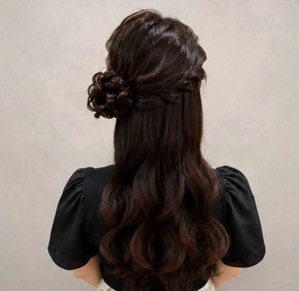 ヘアアレンジ ヘアセット muu.表参道 まつげネイルヘアーのマツエク・マツパデザイン