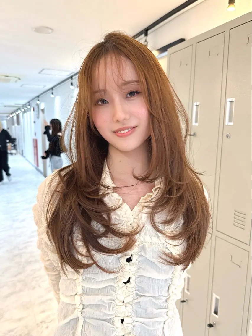 ロング カラー ヘアカラー 𝐑𝐀𝐈𝐇𝐀 /カラーモデル🤍のヘアスタイル