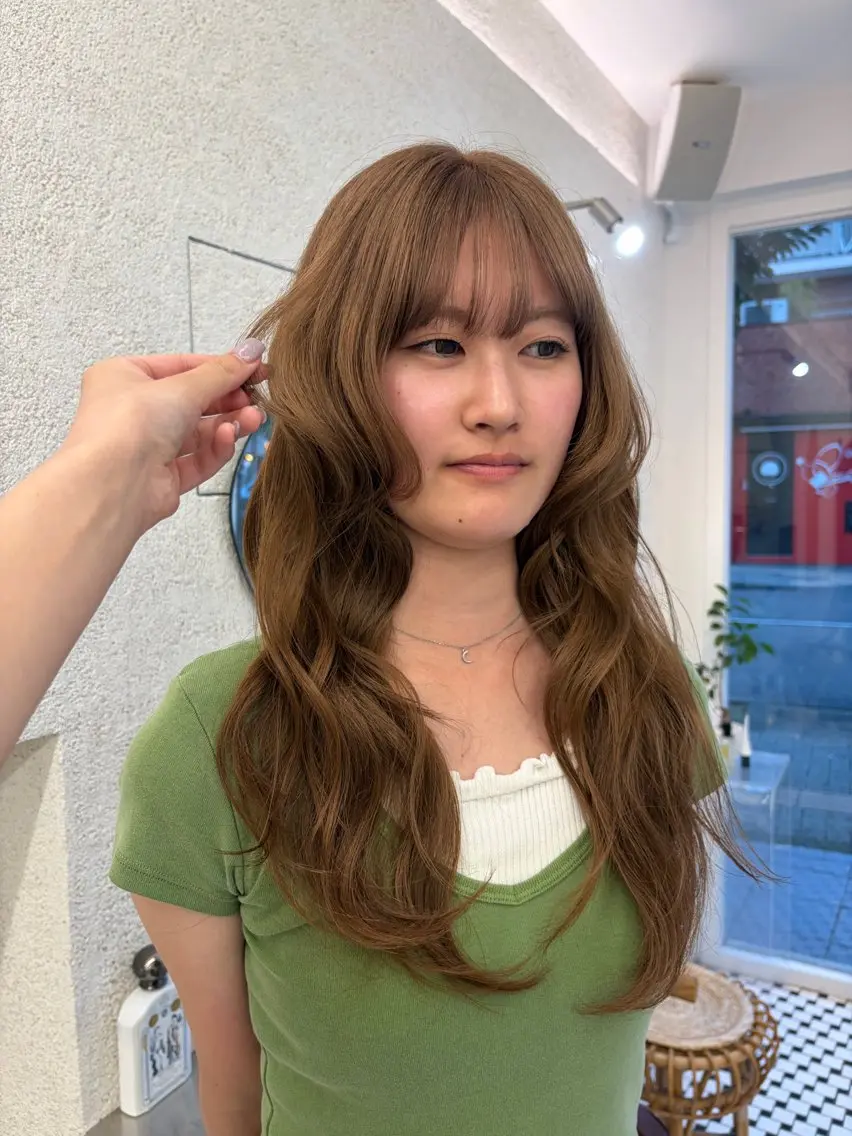 ロング ヘアカラー まろやかベージュ🤎 艶カラー🔔リンのヘアスタイル