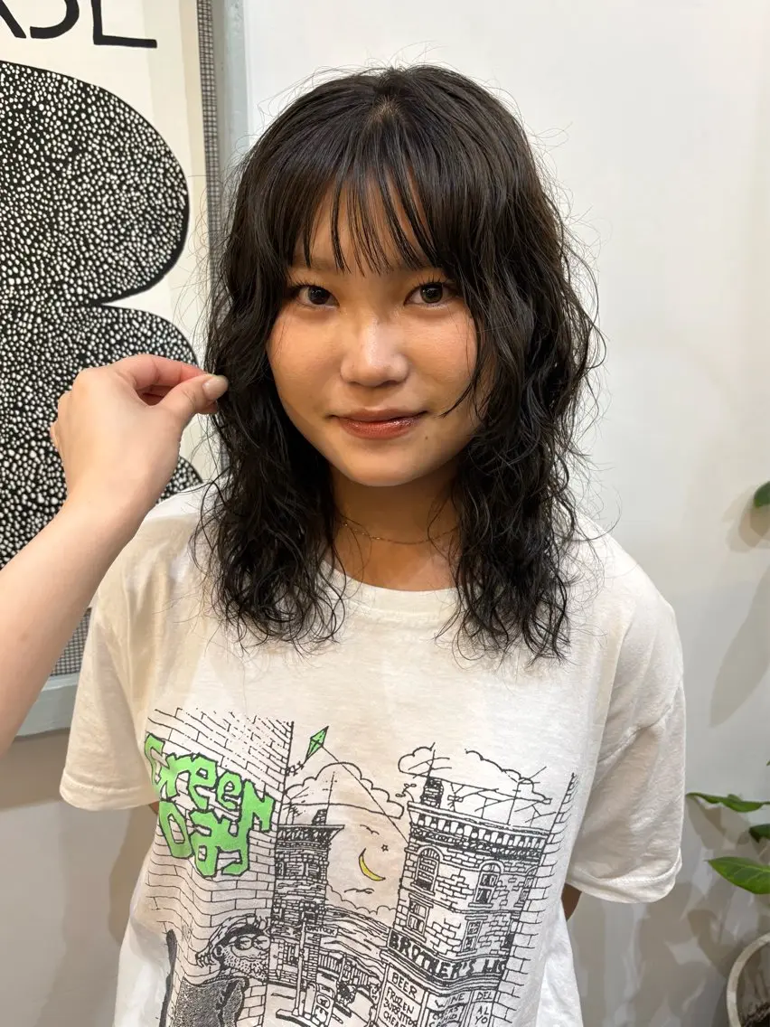 ミディアム カラー パーマ 無料カット/ 癖毛風パーマ/凜のヘアスタイル