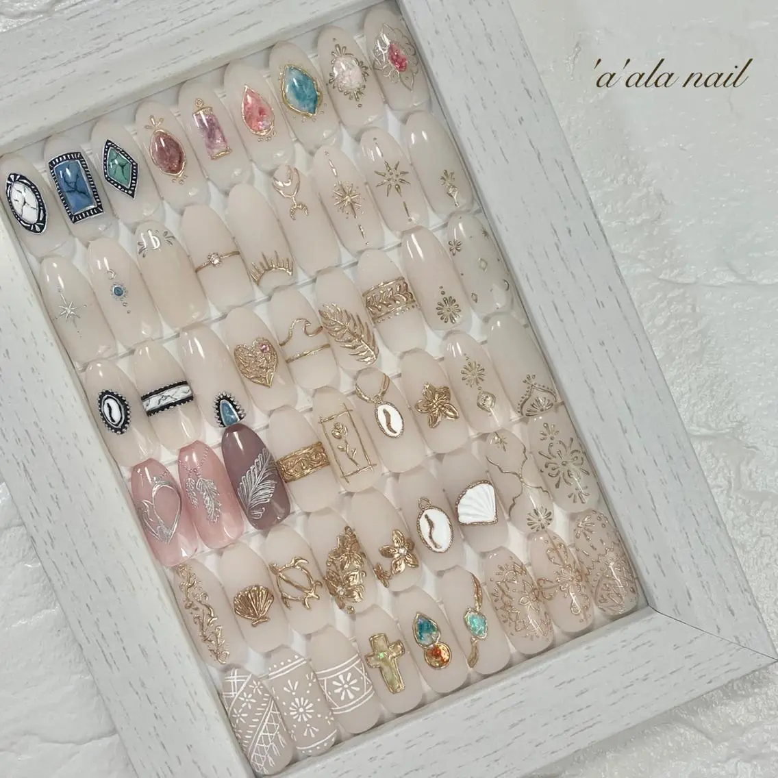 ネイル アートネイル ワンカラーネイル 'a'ala nailのネイルデザイン
