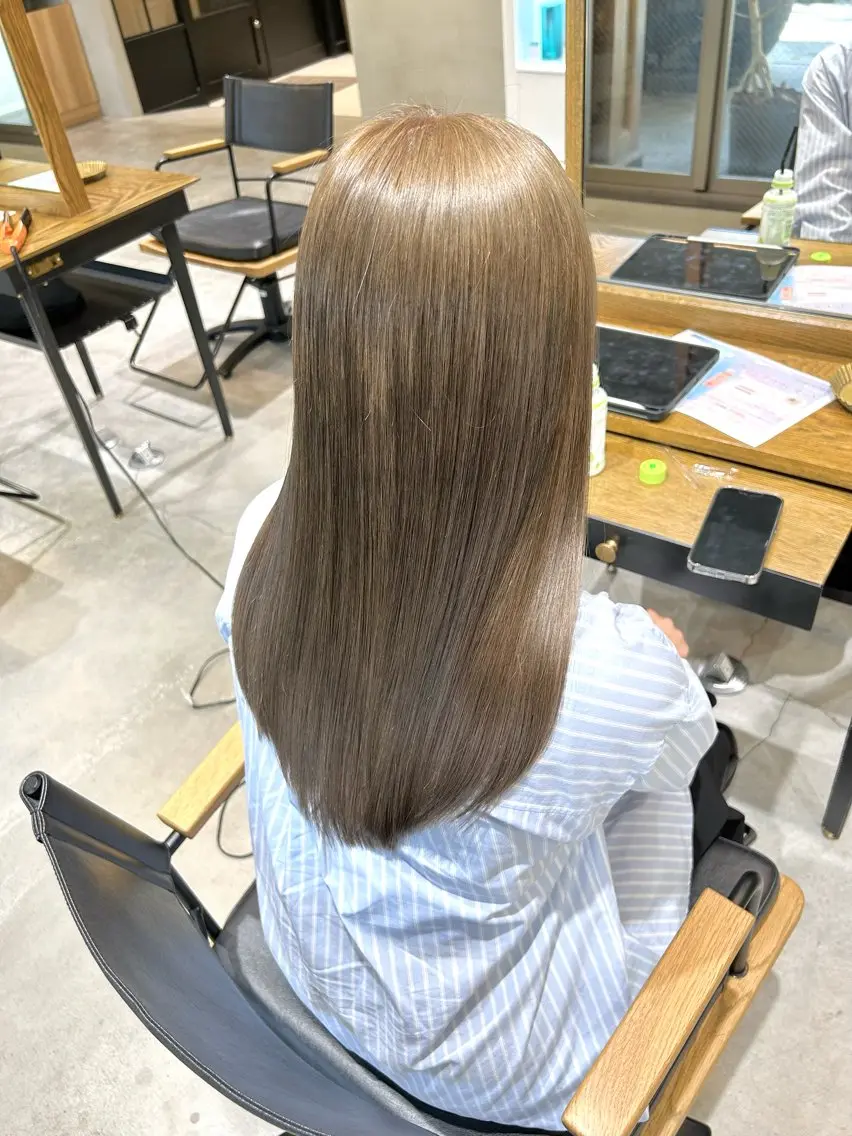 ロング カラー 名古屋/レイヤー 島原 由璃のヘアスタイル