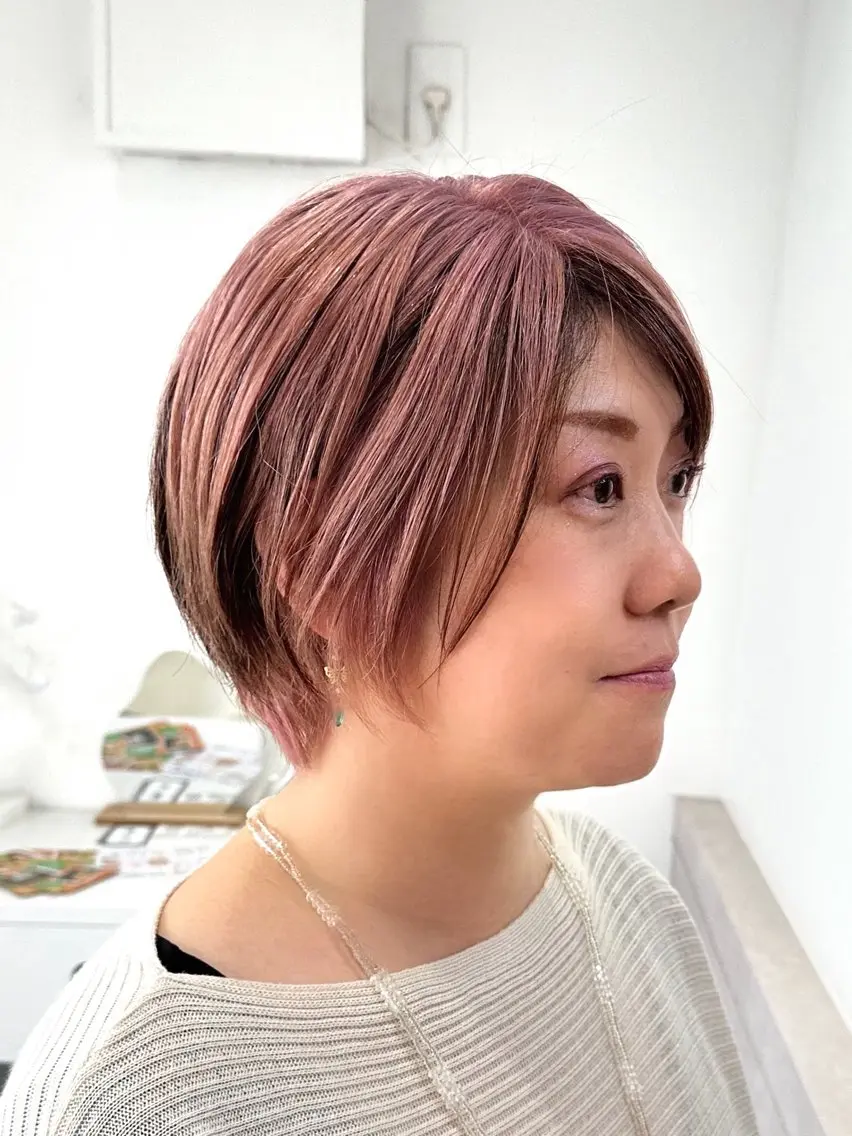 ショート カラー ショートボブ ベージュカラー ブラウンカラー ダブルカラー インナーカラー ハイトーンショート 特化吉田義隆のヘアスタイル