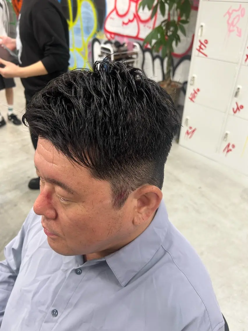ショート 白井 葵のヘアスタイル