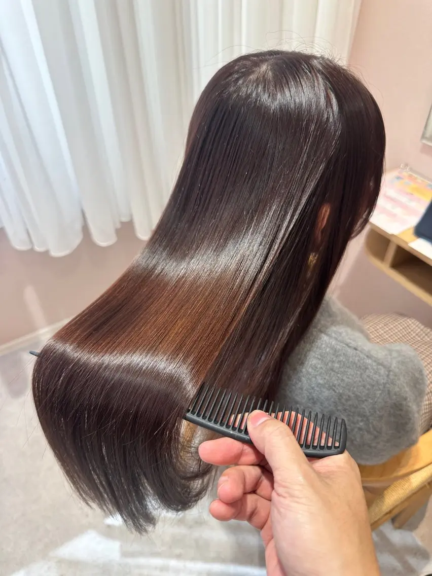 セミロング カット ヘアカラー belta 姫路山吹 カラーモデル募集のヘアスタイル