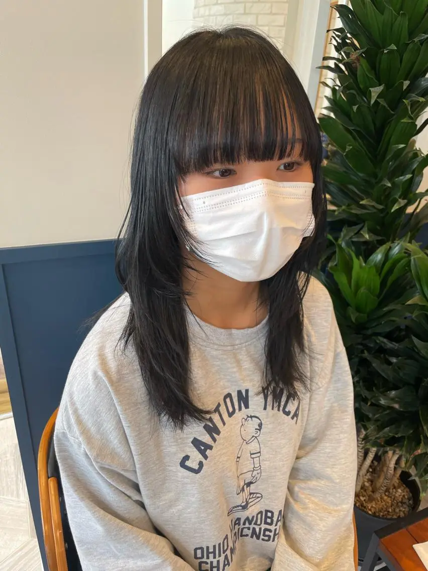 似合わせカット＋前髪ストレートの写真