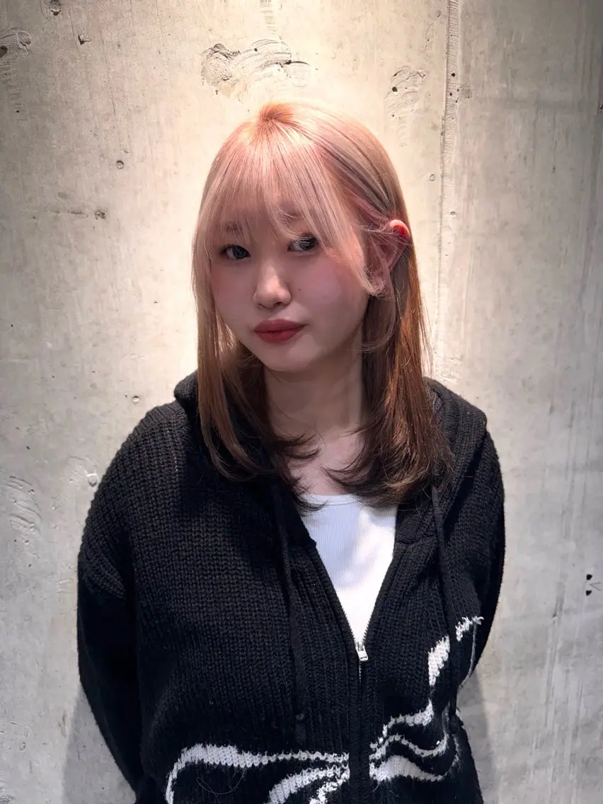 セミロング カラー ブロンド/ハイトーン カラー🎀🪽みさきのヘアスタイル