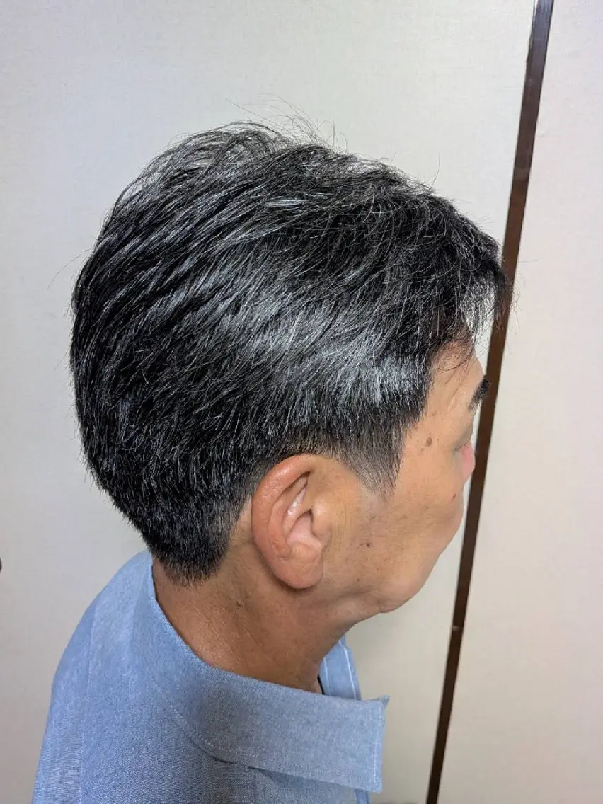 メンズ 岡本 浩子のヘアスタイル