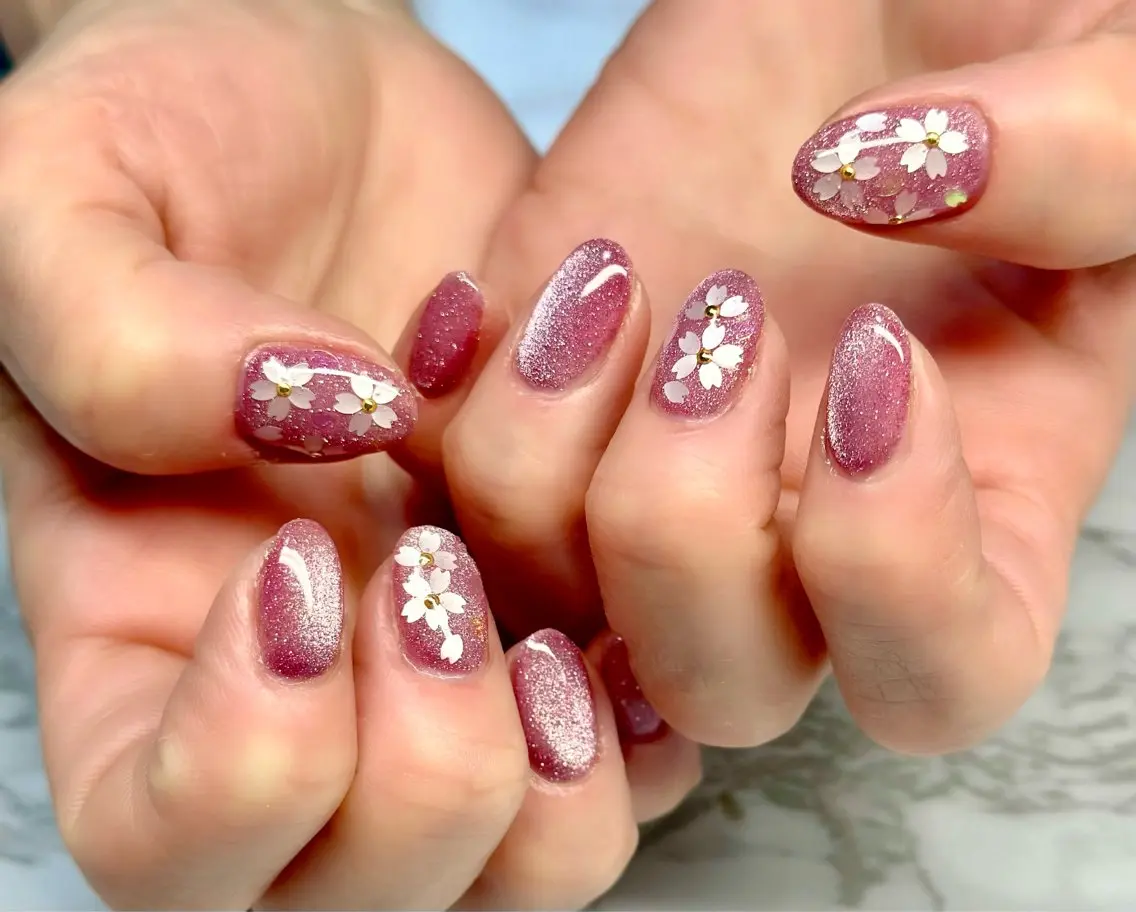ネイル マグネットネイル ニュアンスネイル 春ネイル Mai’s nailのネイルデザイン