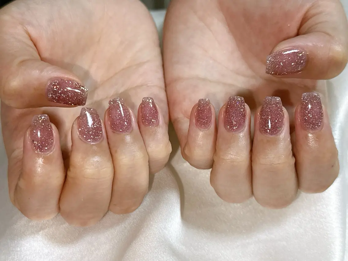 ネイル オーロラネイル フラッシュネイル フットネイル フレンチネイル ジェルネイル ハンドネイル kiki nail たまプラーザのネイルデザイン