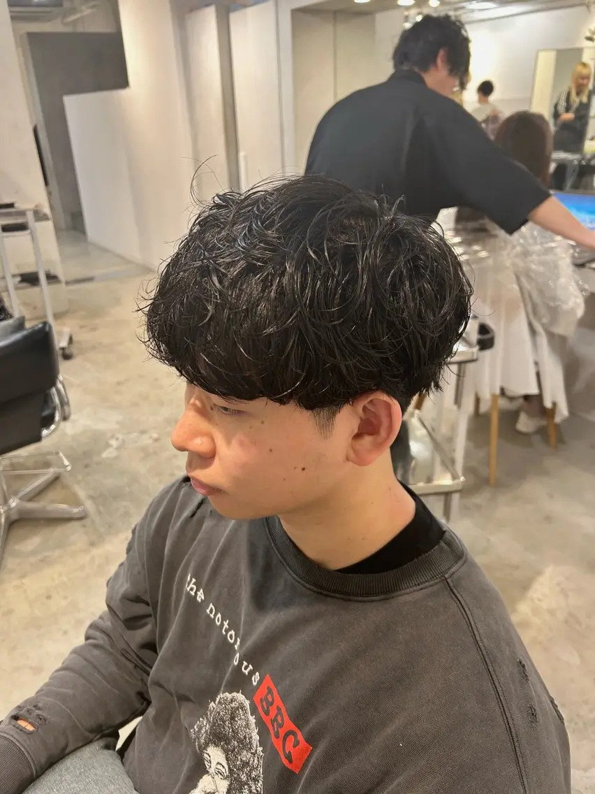 パーマ メンズ カット パーマ メンズ清潔感のプロ 💈メンズパーマ藤田のヘアスタイル