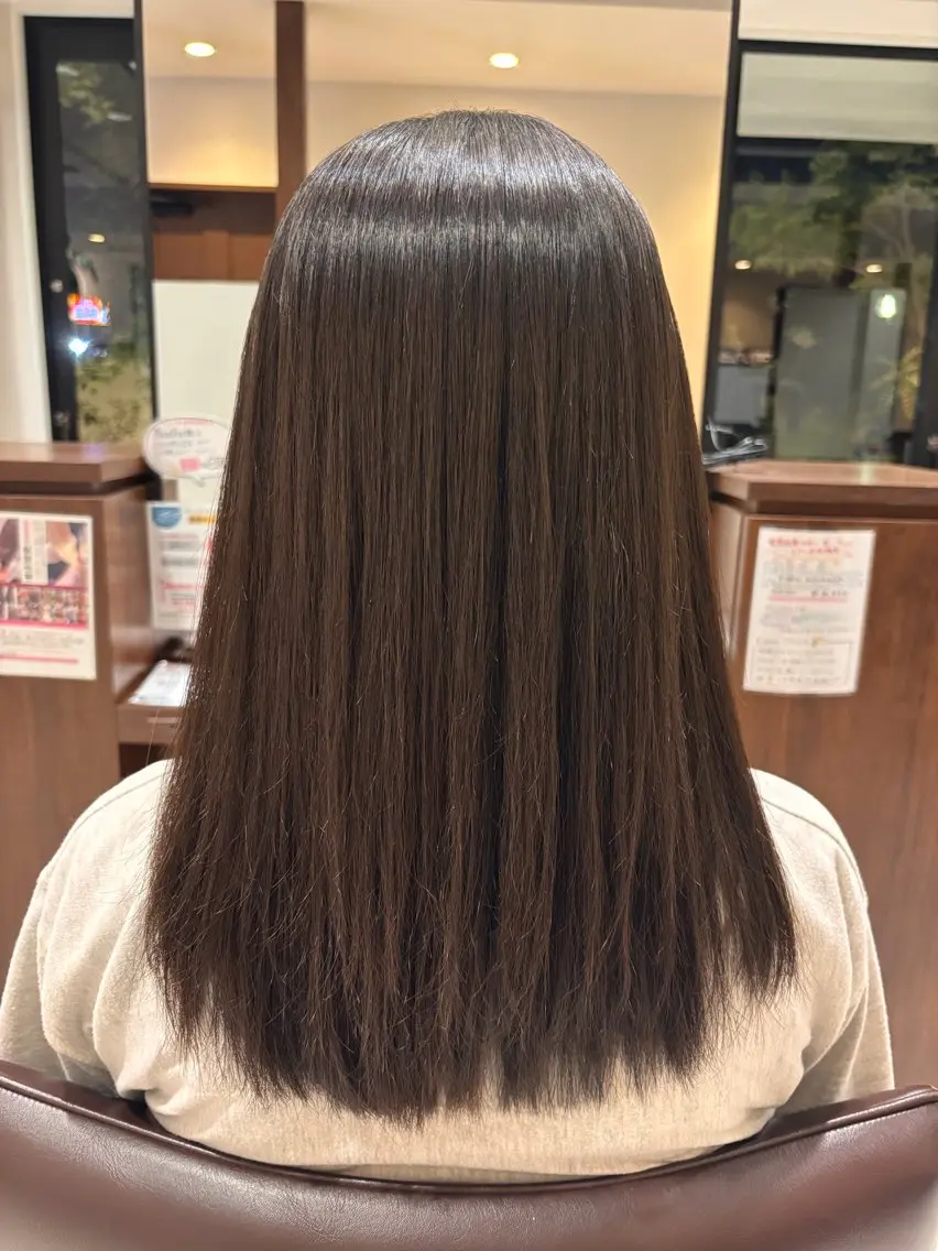 セミロング 縮毛矯正 🫧ナチュラル矯正 /カラー🫧あやりのヘアスタイル