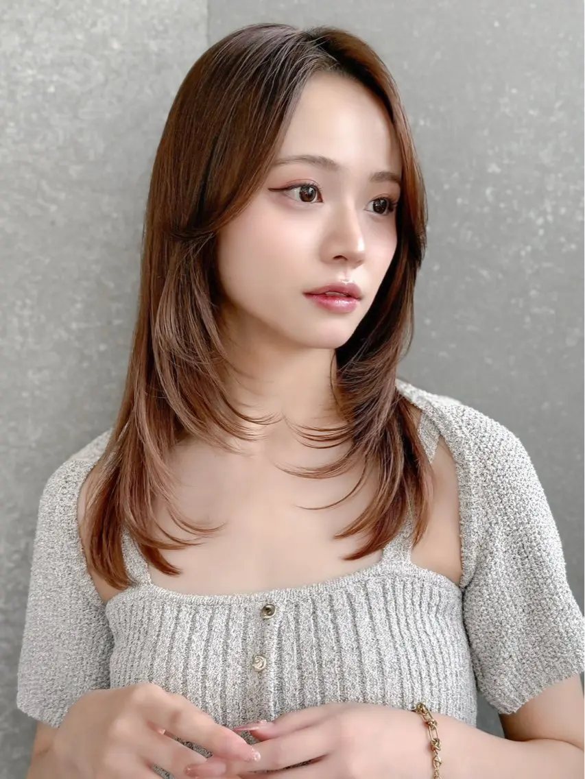 ミディアム カット ヘアカラー トリートメント ✨ミディアム レイヤーハルキのヘアスタイル