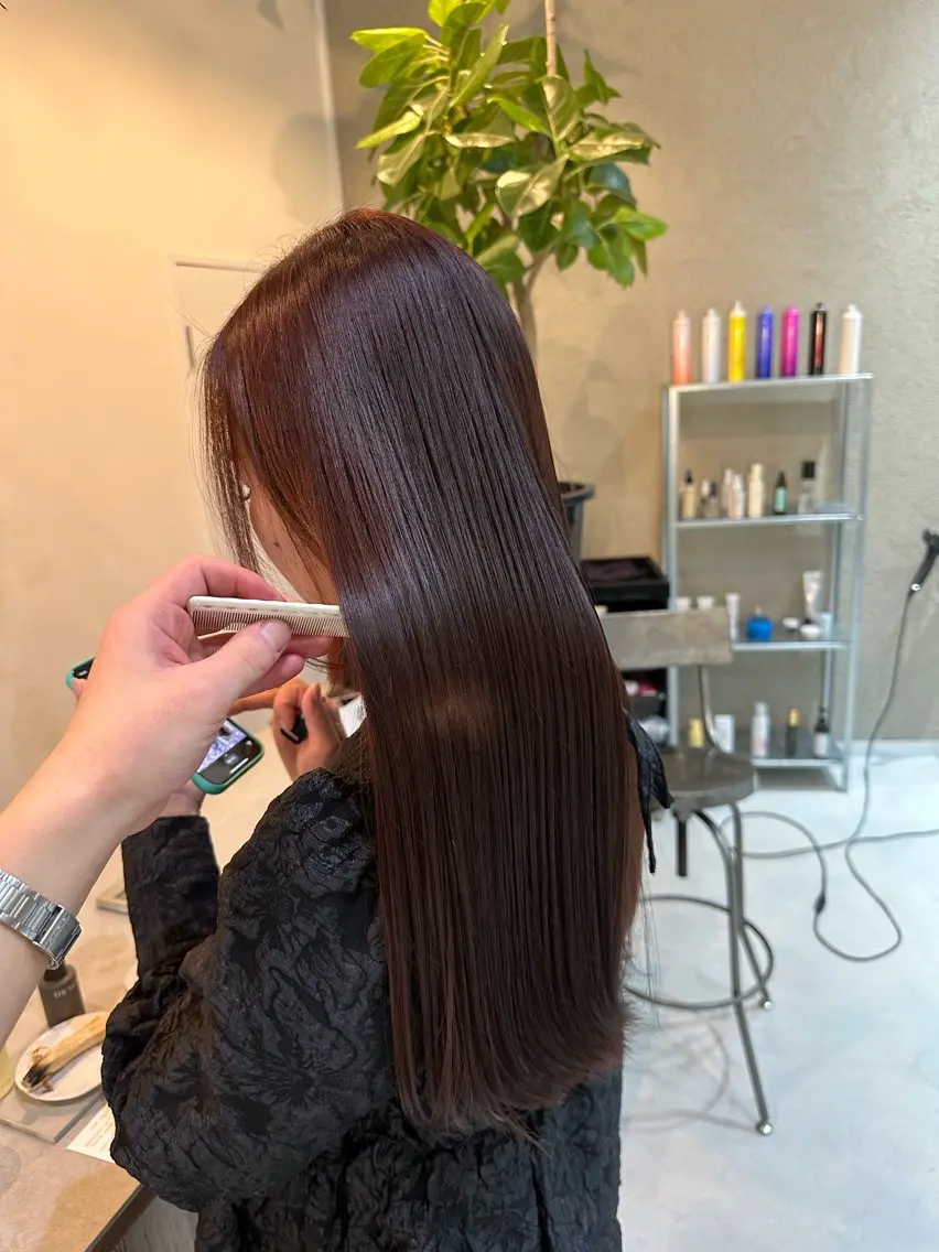 ロング カラー トリートメント Shiro RENのヘアスタイル