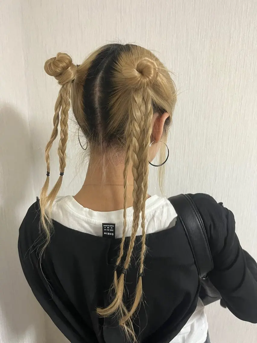 ヘアアレンジ ヘアセット 透明感ダブルカラー/ レイヤー💕miyuのヘアスタイル